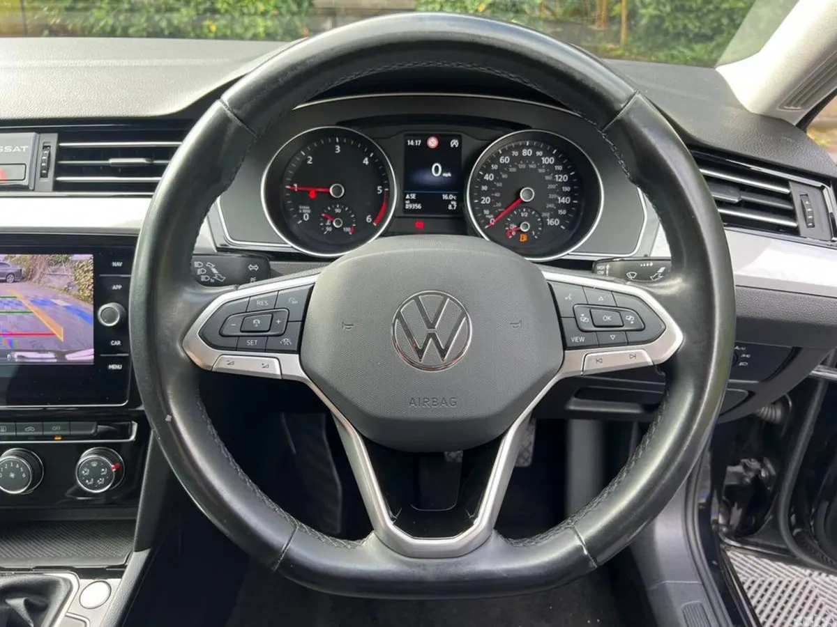 Volkswagen Passat Saloon, Diesel, 2022, Black