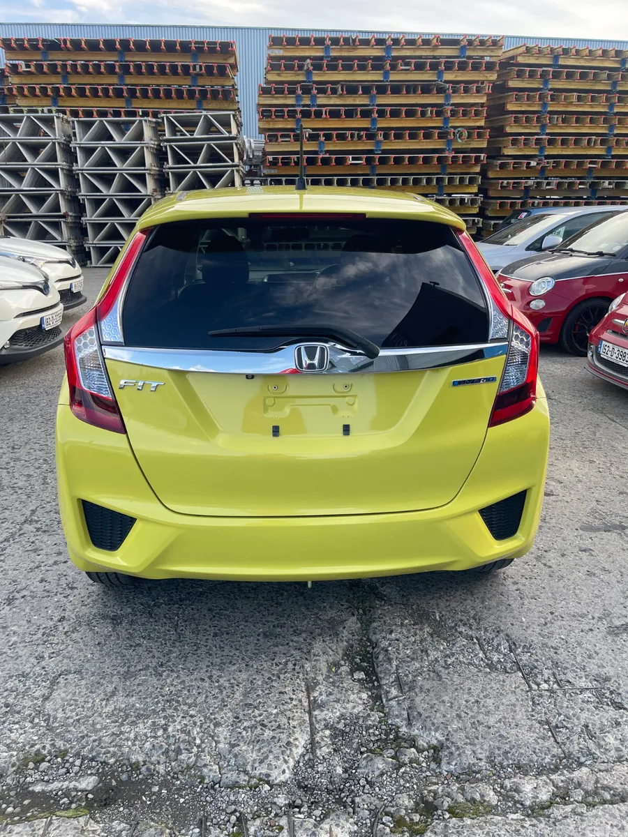 Honda Fit Hatchback, Petrol Hybrid, 2015, Yellow