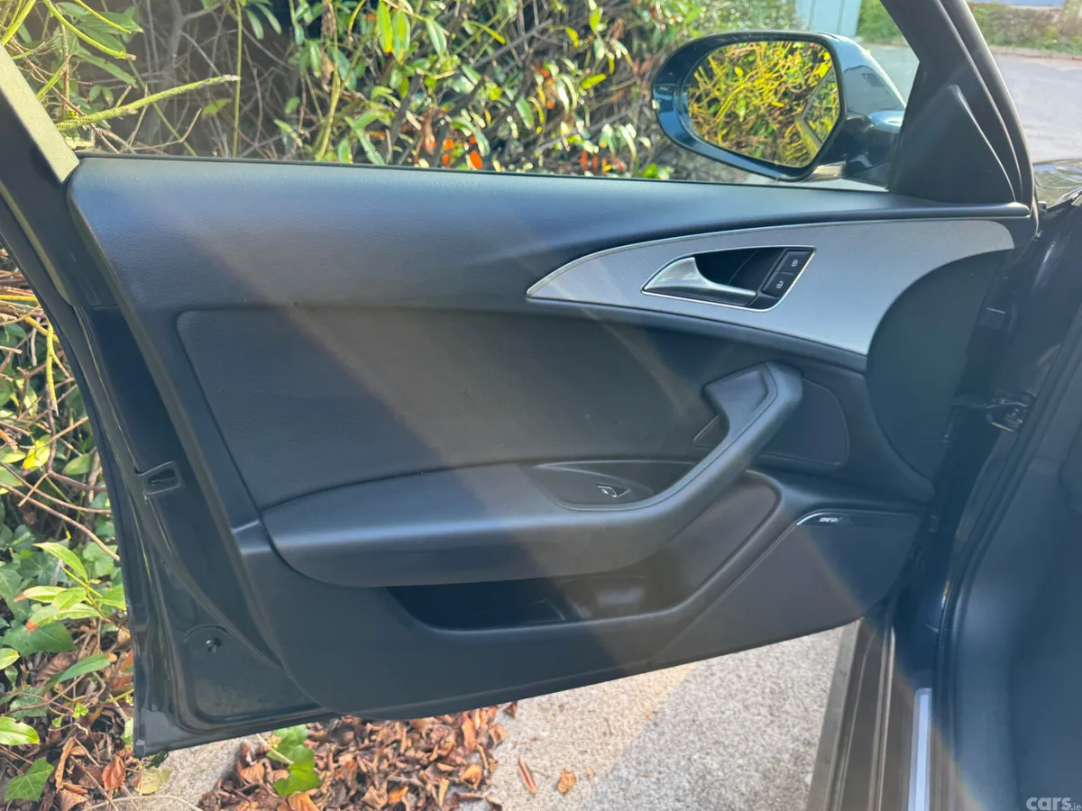 Audi A6 Saloon, Diesel, 2017, Blue