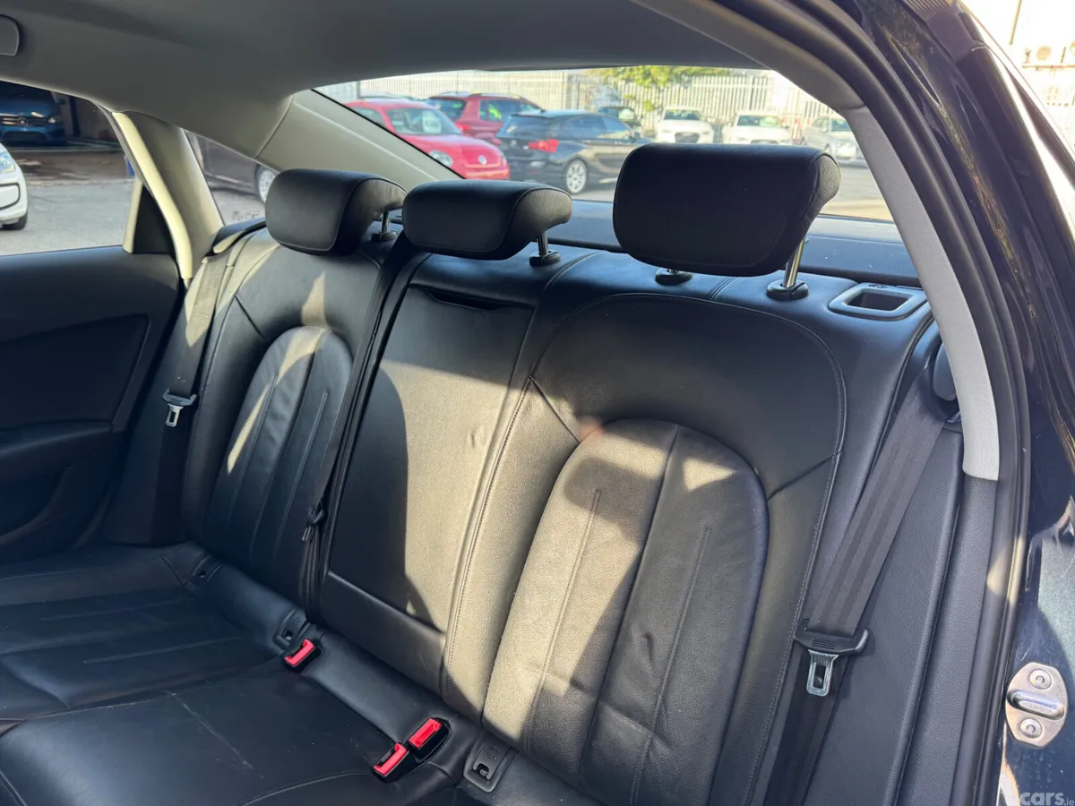 Audi A6 Saloon, Diesel, 2017, Blue