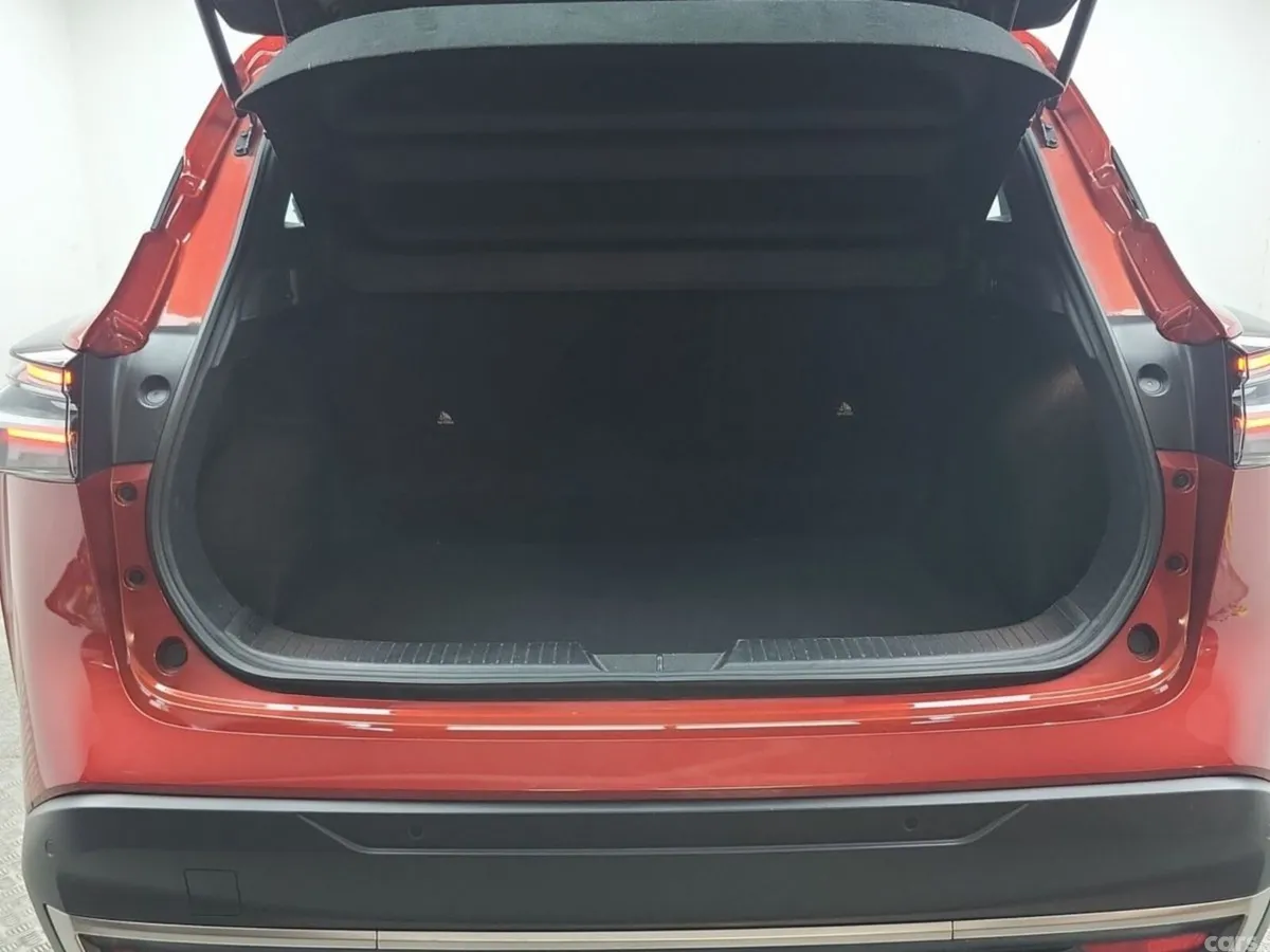 Nissan Qashqai MPV, Petrol Hybrid, 2026, Red