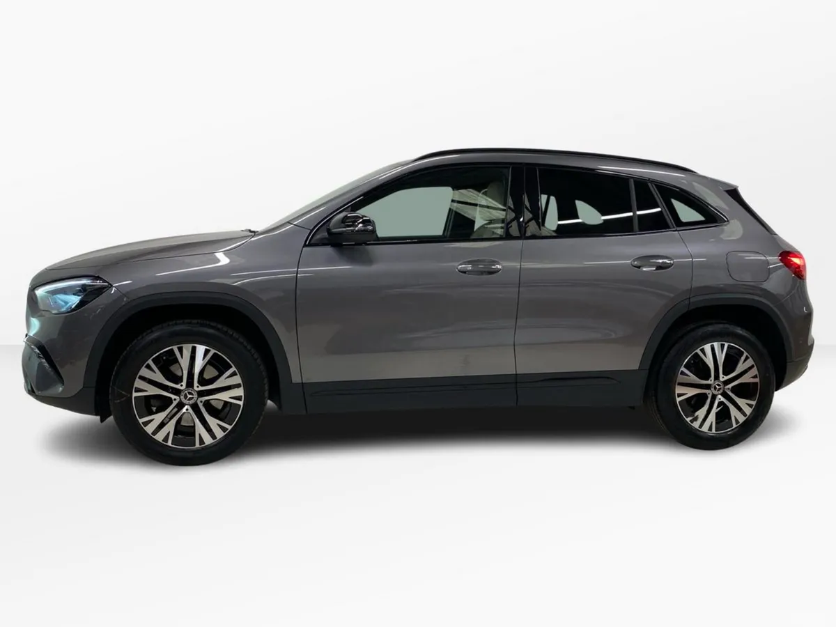 Mercedes-Benz GLA SUV, Diesel, 2024, Grey