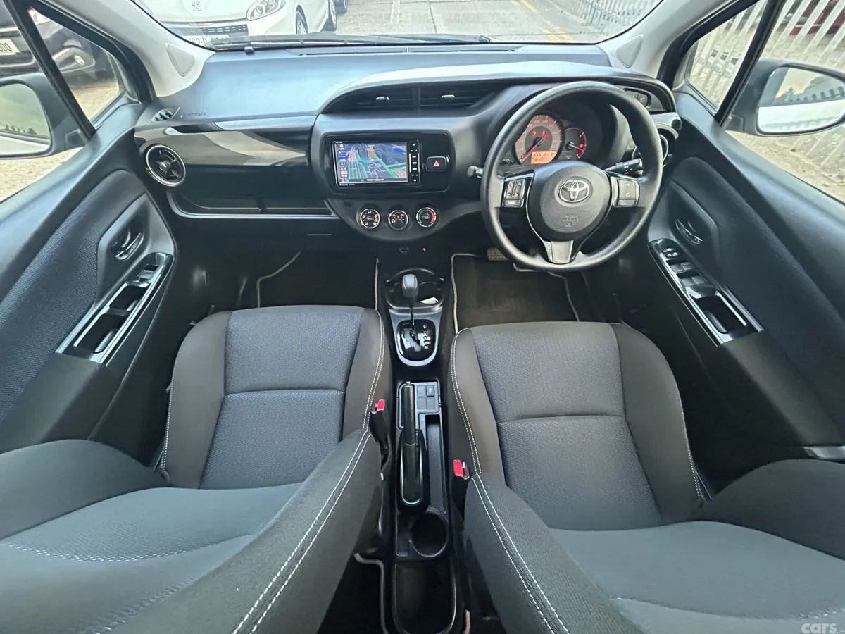 Toyota Vitz Hatchback, Petrol, 2018, Silver