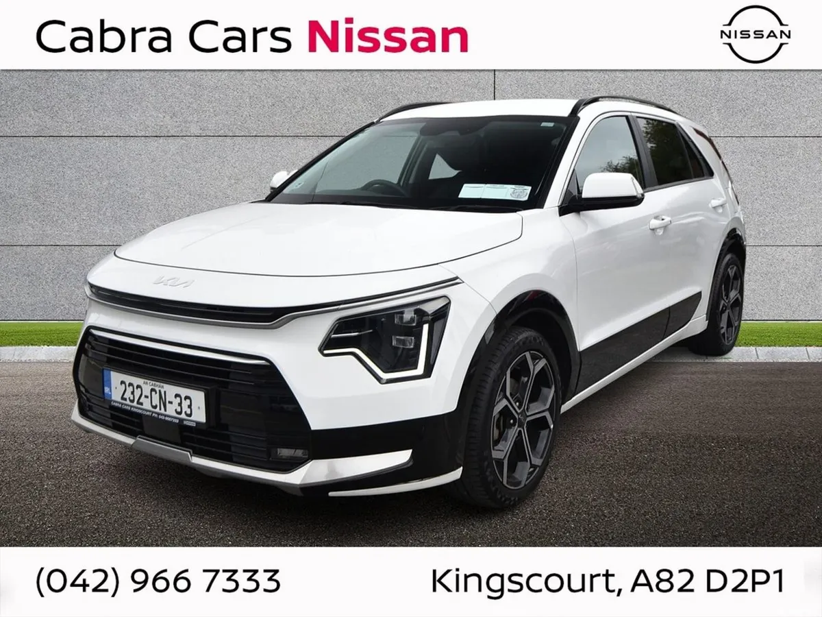Kia Niro SUV, Petrol Hybrid, 2023, White
