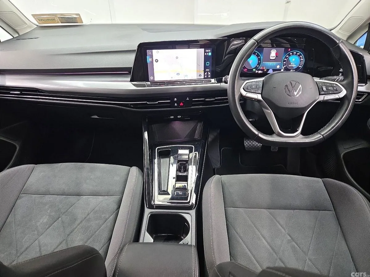 Volkswagen Golf Estate, Petrol, 2024, Grey