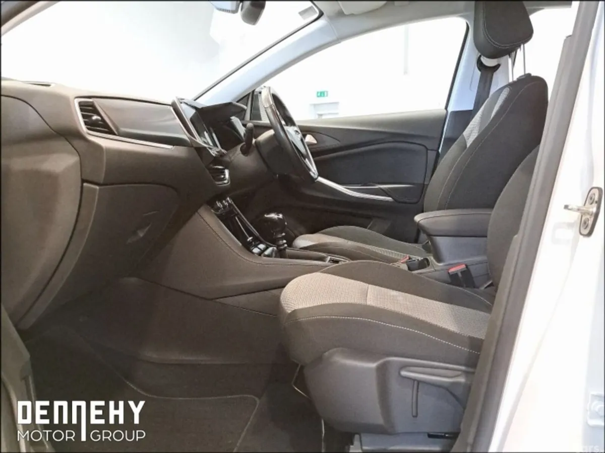 Opel Grandland X SUV, Petrol, 2023, White