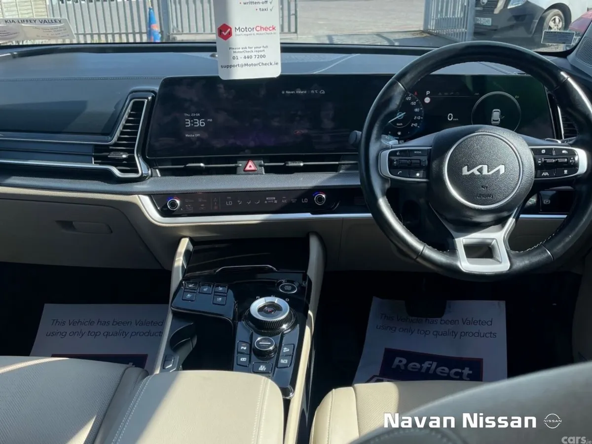 Kia Sportage SUV, Petrol Plug-in Hybrid, 2023, Black