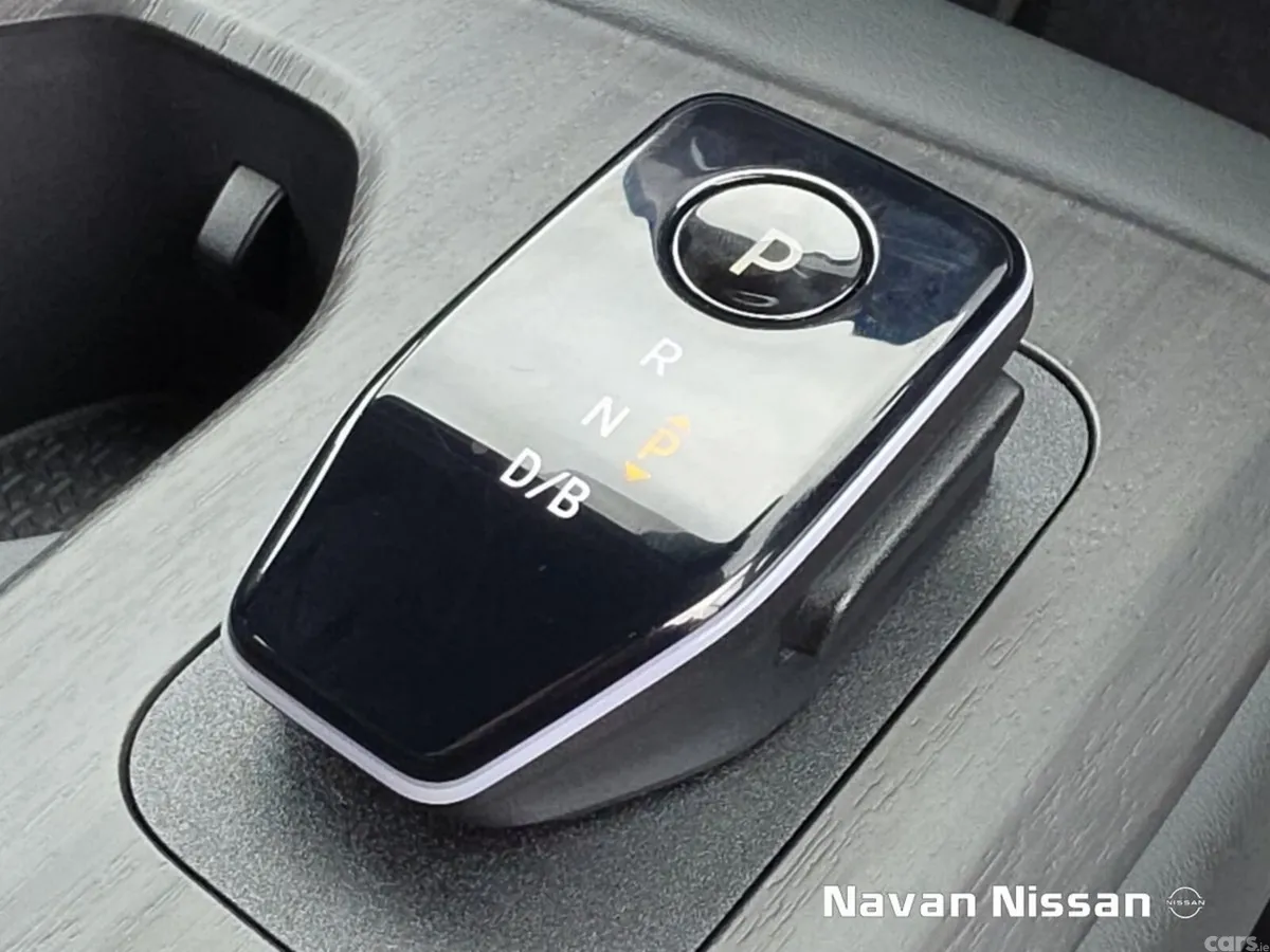 Nissan Ariya SUV, Electric, 2026, Black
