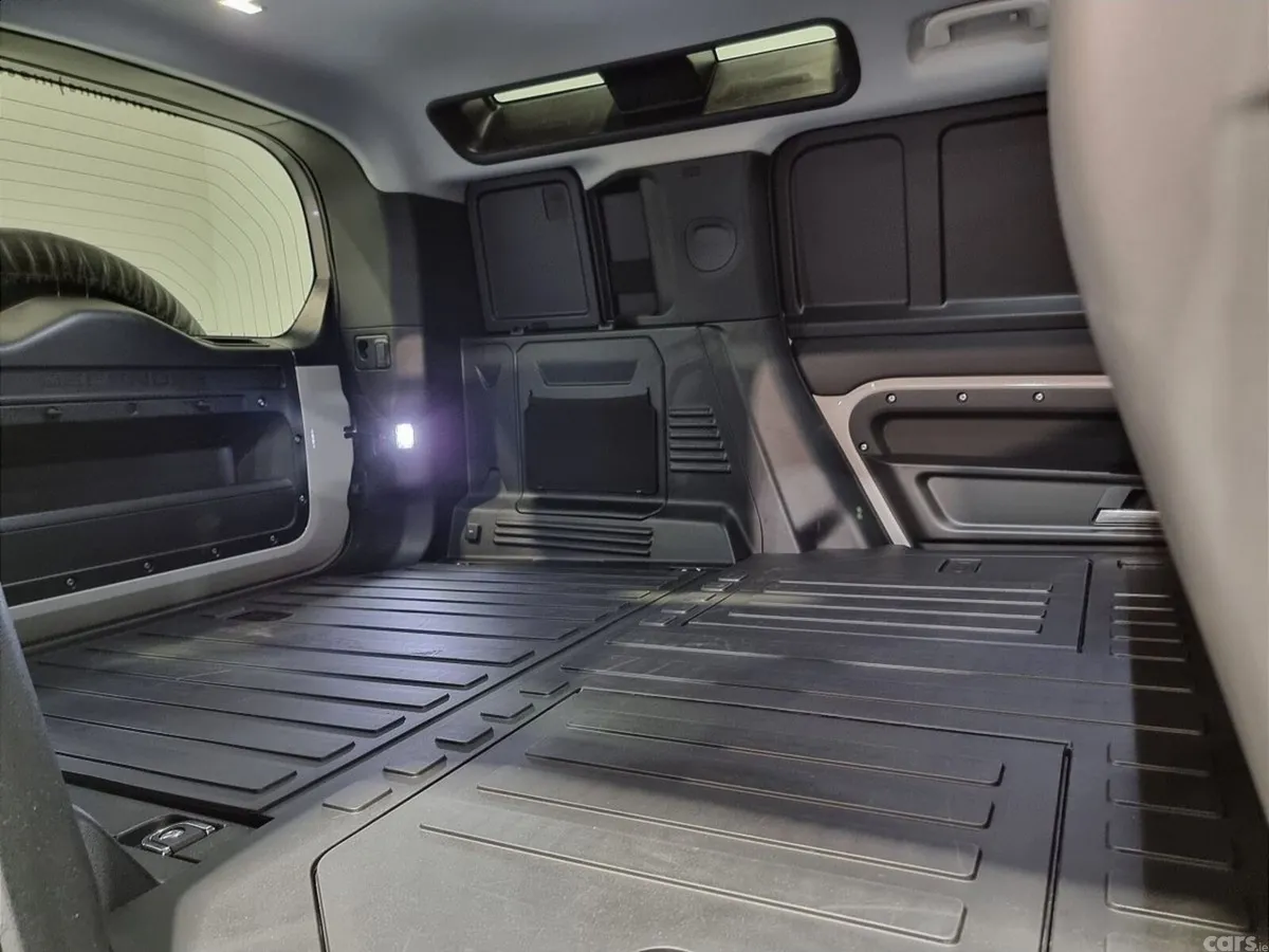 Land Rover Defender Van, Diesel, 2026, Grey