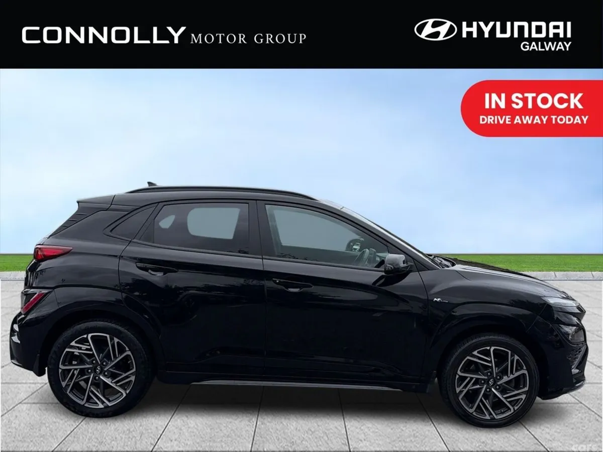 Hyundai KONA MPV, Petrol, 2022, Black