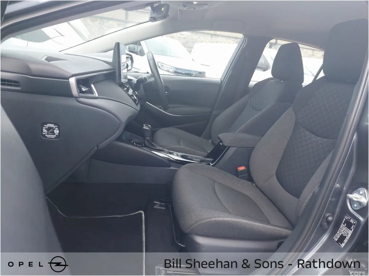 Toyota Corolla Saloon, Petrol Hybrid, 2023, Grey