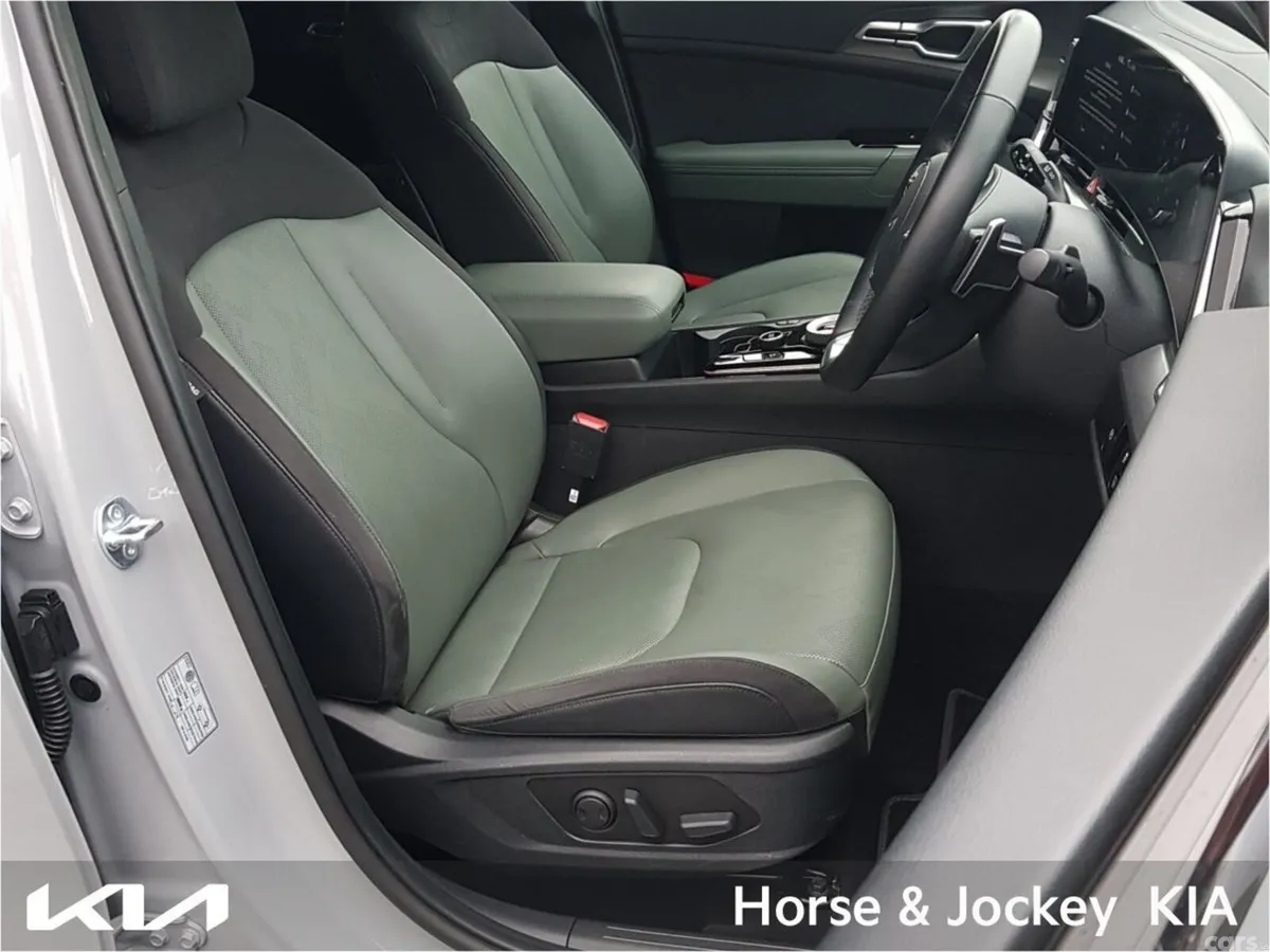 Kia Sportage SUV, Petrol Hybrid, 2025, Grey