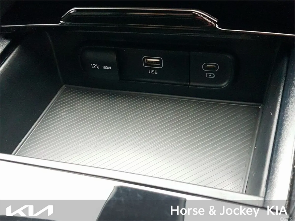 Kia Sportage SUV, Petrol Hybrid, 2025, Grey