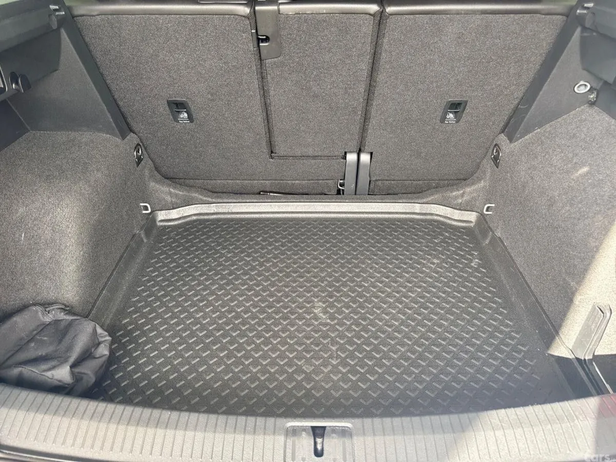 Volkswagen Tiguan SUV, Diesel, 2023, White