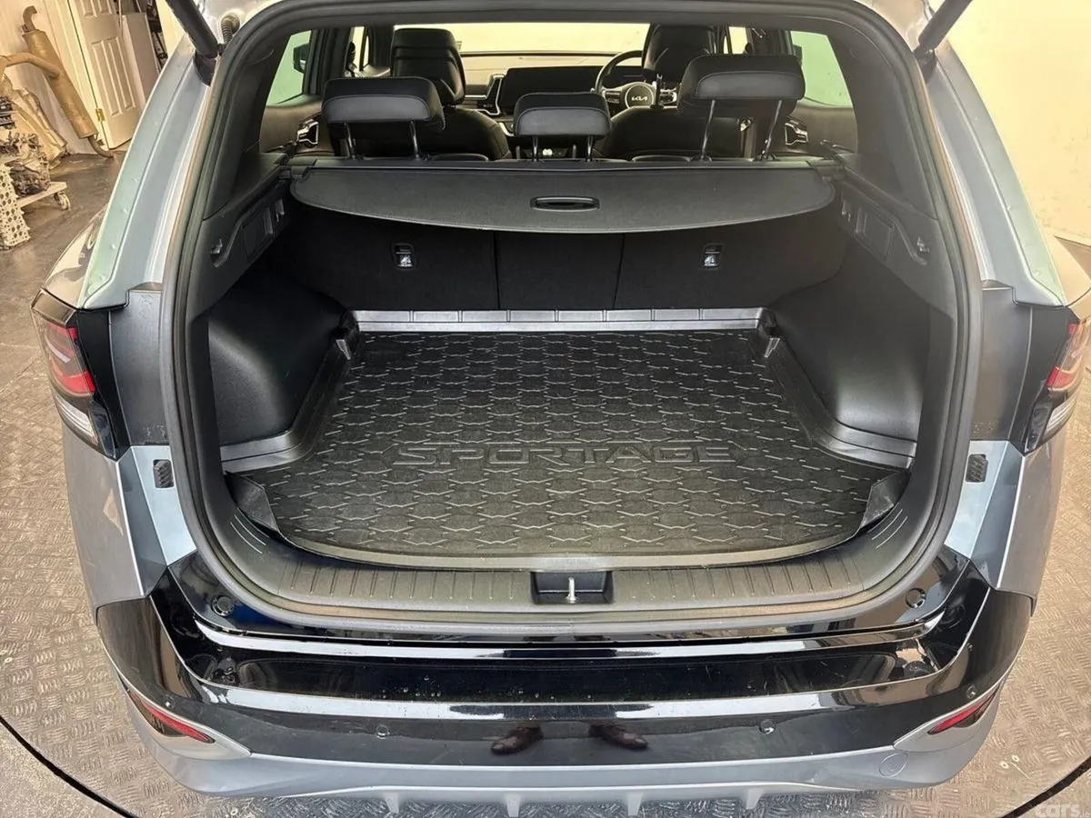Kia Sportage SUV, Diesel, 2022, Grey