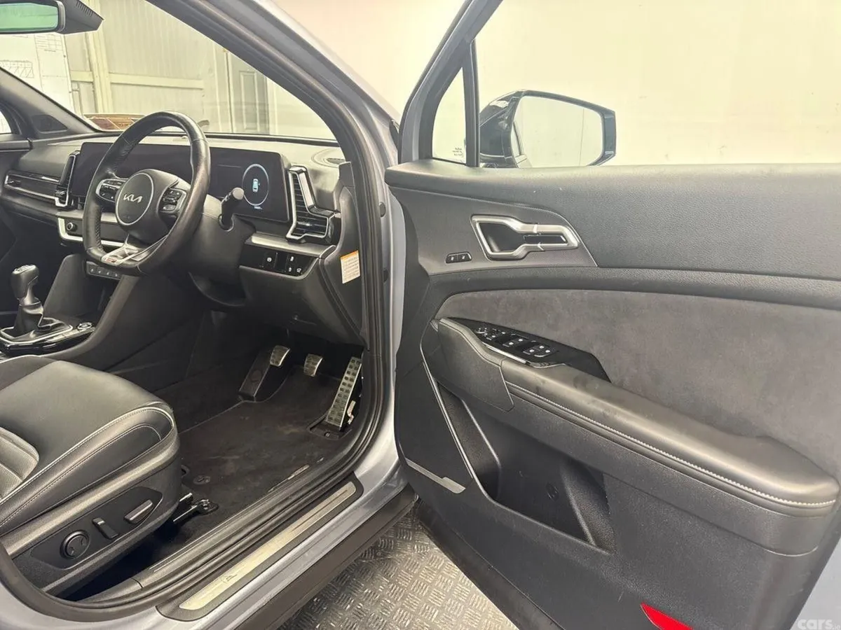 Kia Sportage SUV, Diesel, 2022, Grey