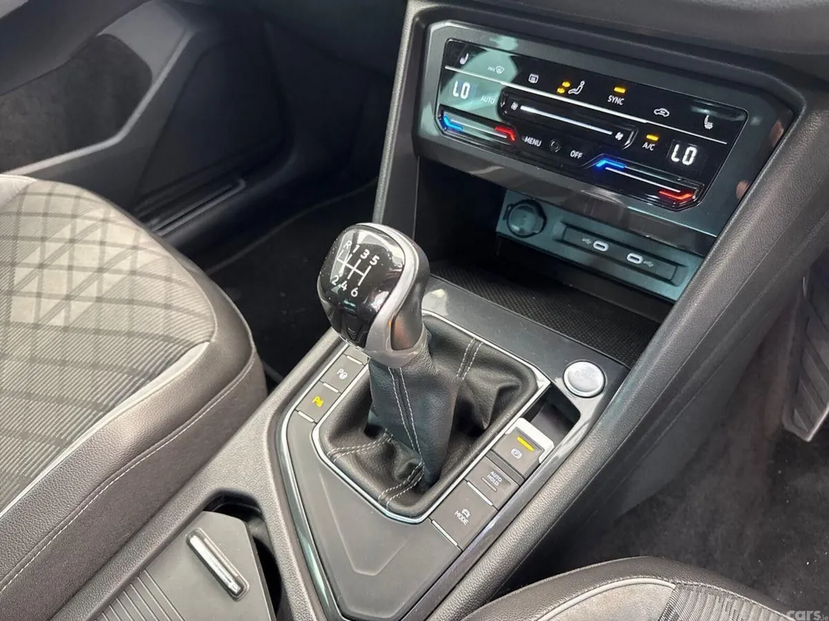 Volkswagen Tiguan SUV, Diesel, 2023, White