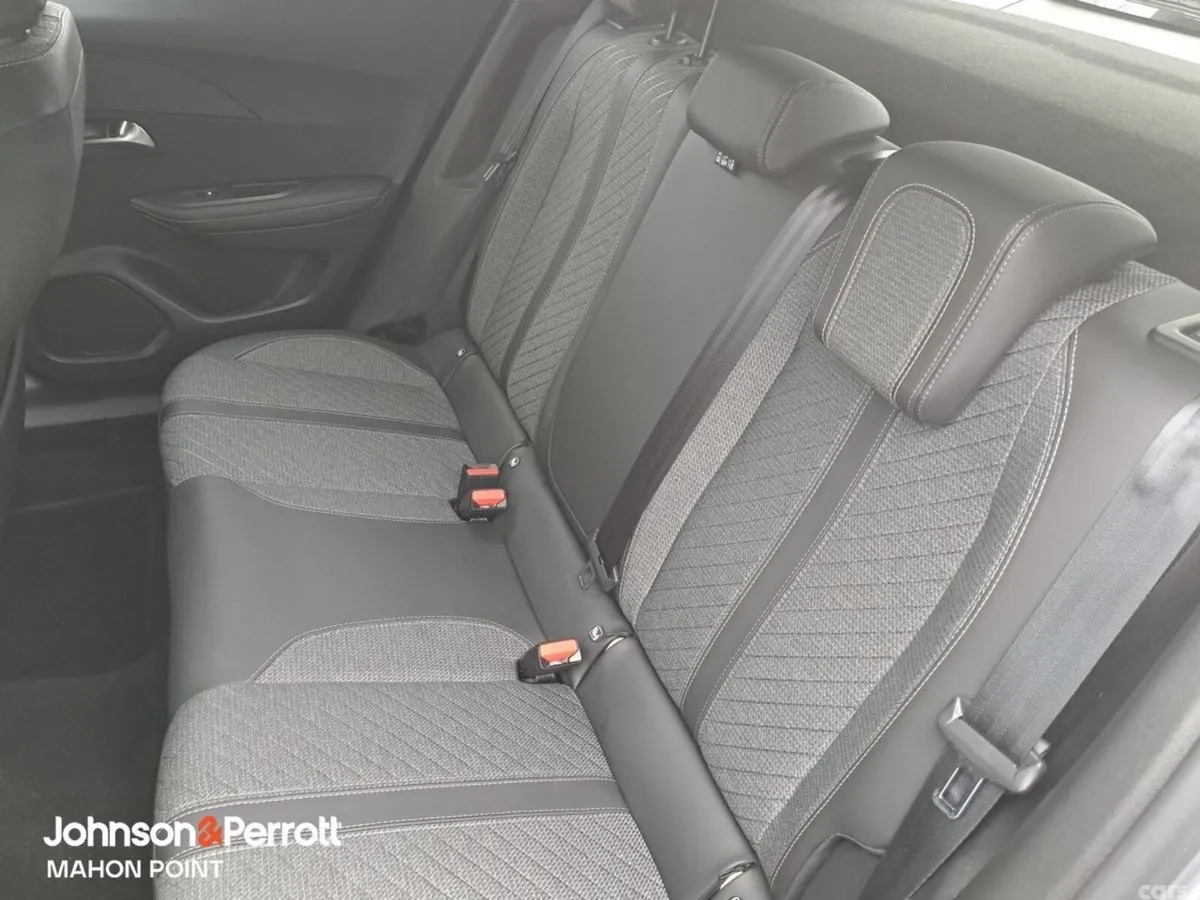 Peugeot 2008 MPV, Petrol Hybrid, 2026, Grey