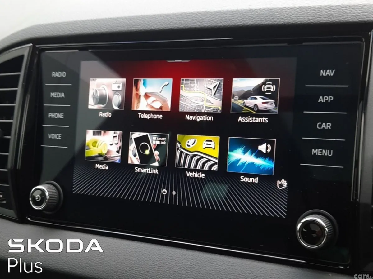 Skoda Karoq SUV, Diesel, 2026, Grey