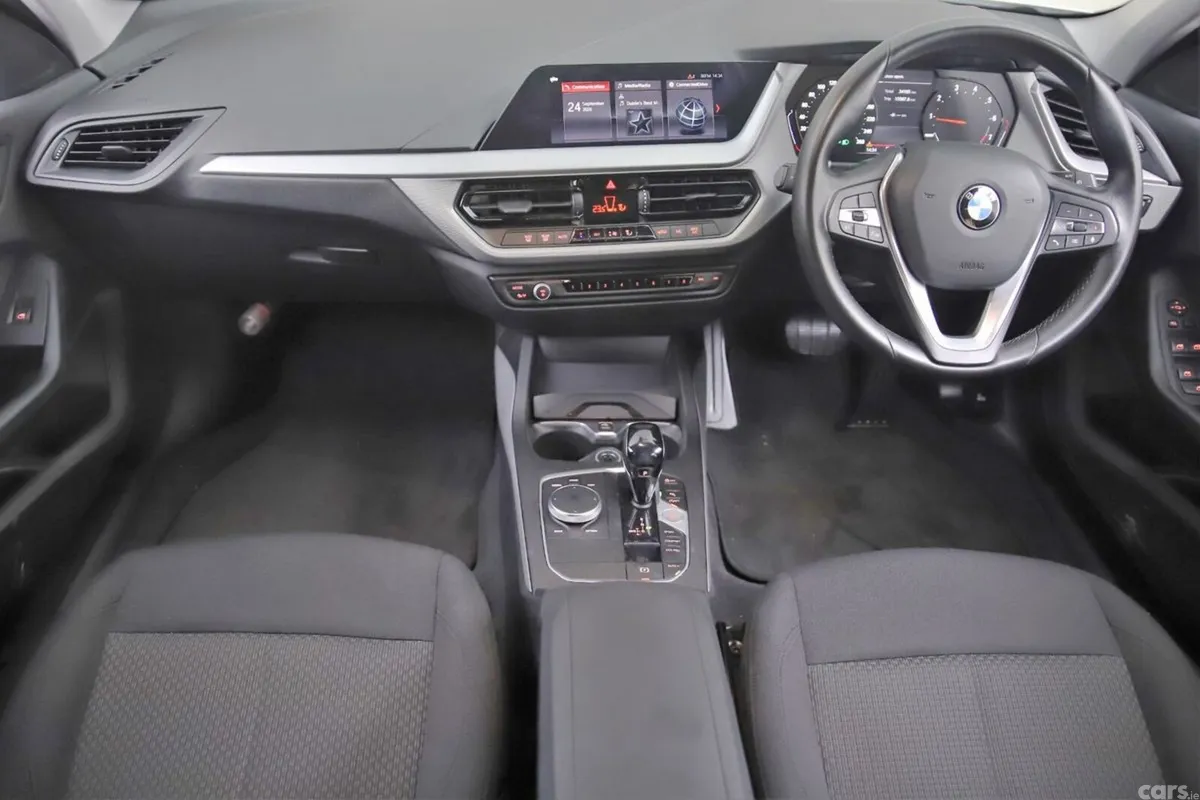 BMW 1-Series Hatchback, Petrol, 2020, White
