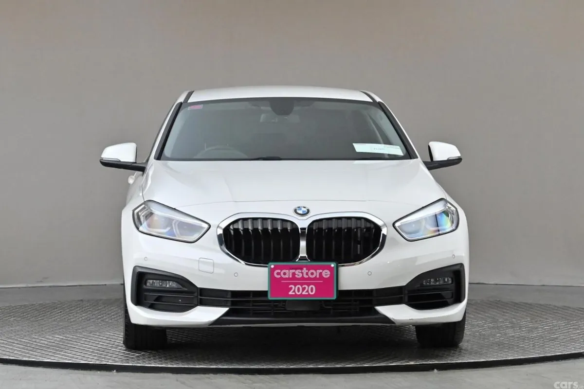 BMW 1-Series Hatchback, Petrol, 2020, White