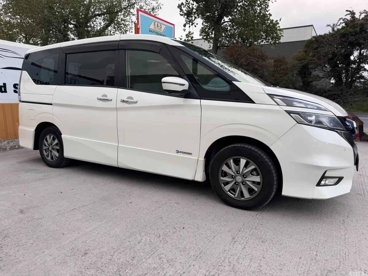 Nissan Serena MPV, Petrol Hybrid, 2019, White