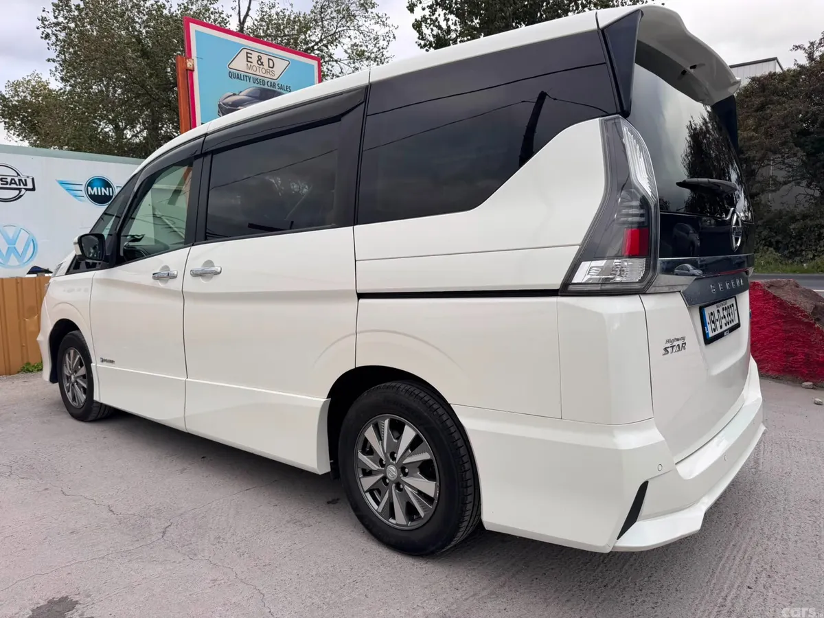 Nissan Serena MPV, Petrol Hybrid, 2019, White