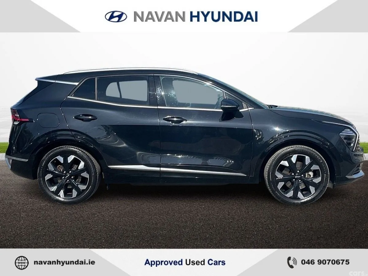 Kia Sportage SUV, Petrol Plug-in Hybrid, 2023, Black