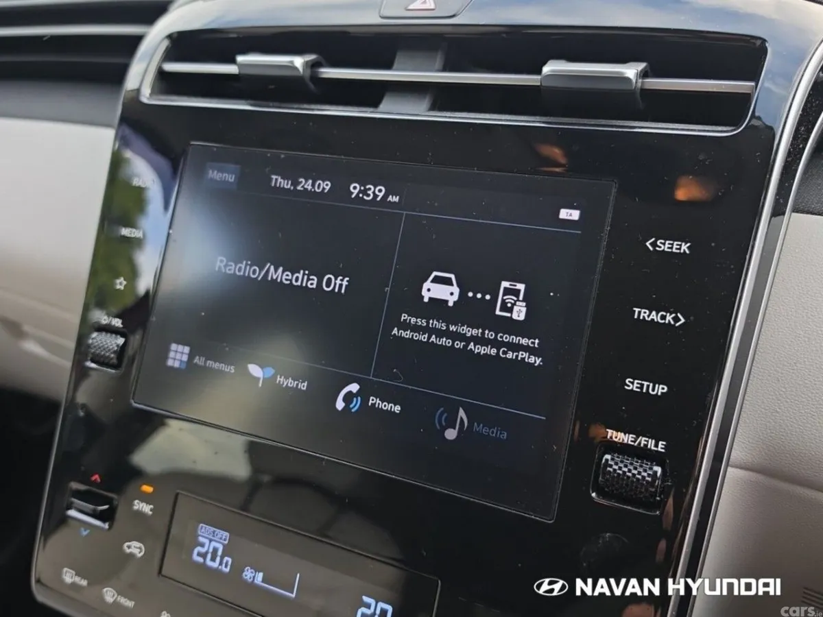 Hyundai Tucson SUV, Petrol Hybrid, 2022, Red