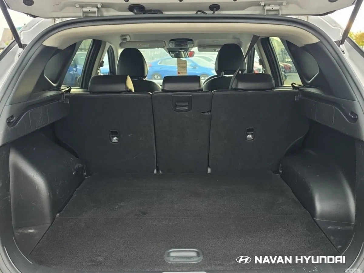 Hyundai Tucson SUV, Diesel, 2021, Silver
