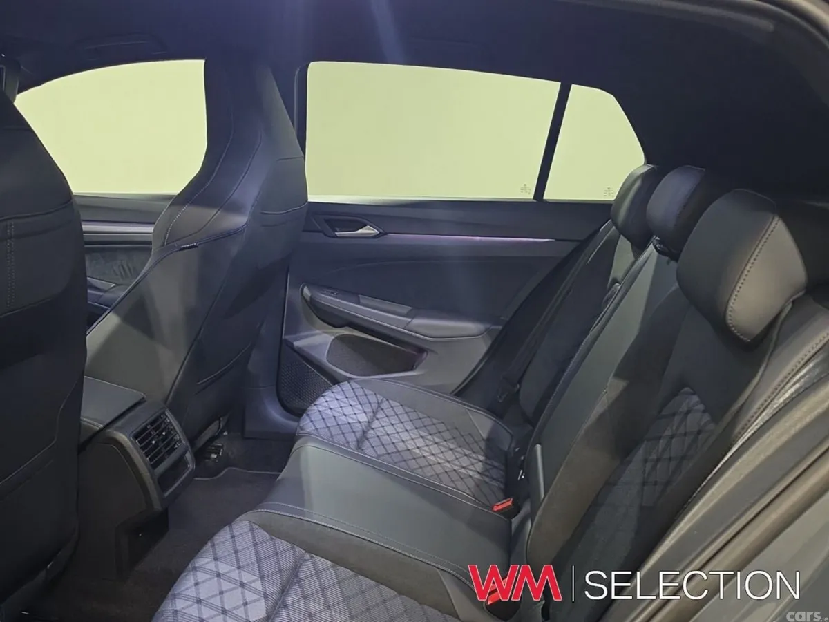 Volkswagen Golf Estate, Petrol, 2026, Grey