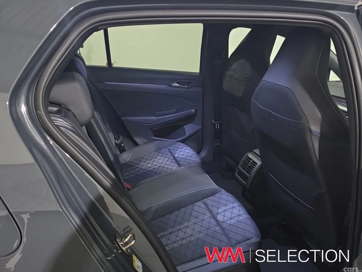 Volkswagen Golf Estate, Petrol, 2026, Grey