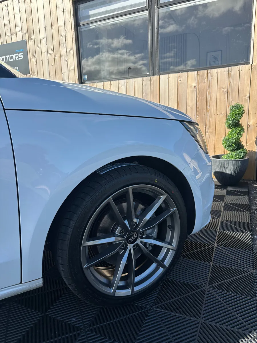 Audi A1 Hatchback, Petrol, 2015, White