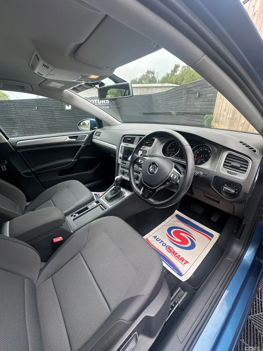 Volkswagen Golf Hatchback, Petrol, 2015, Blue