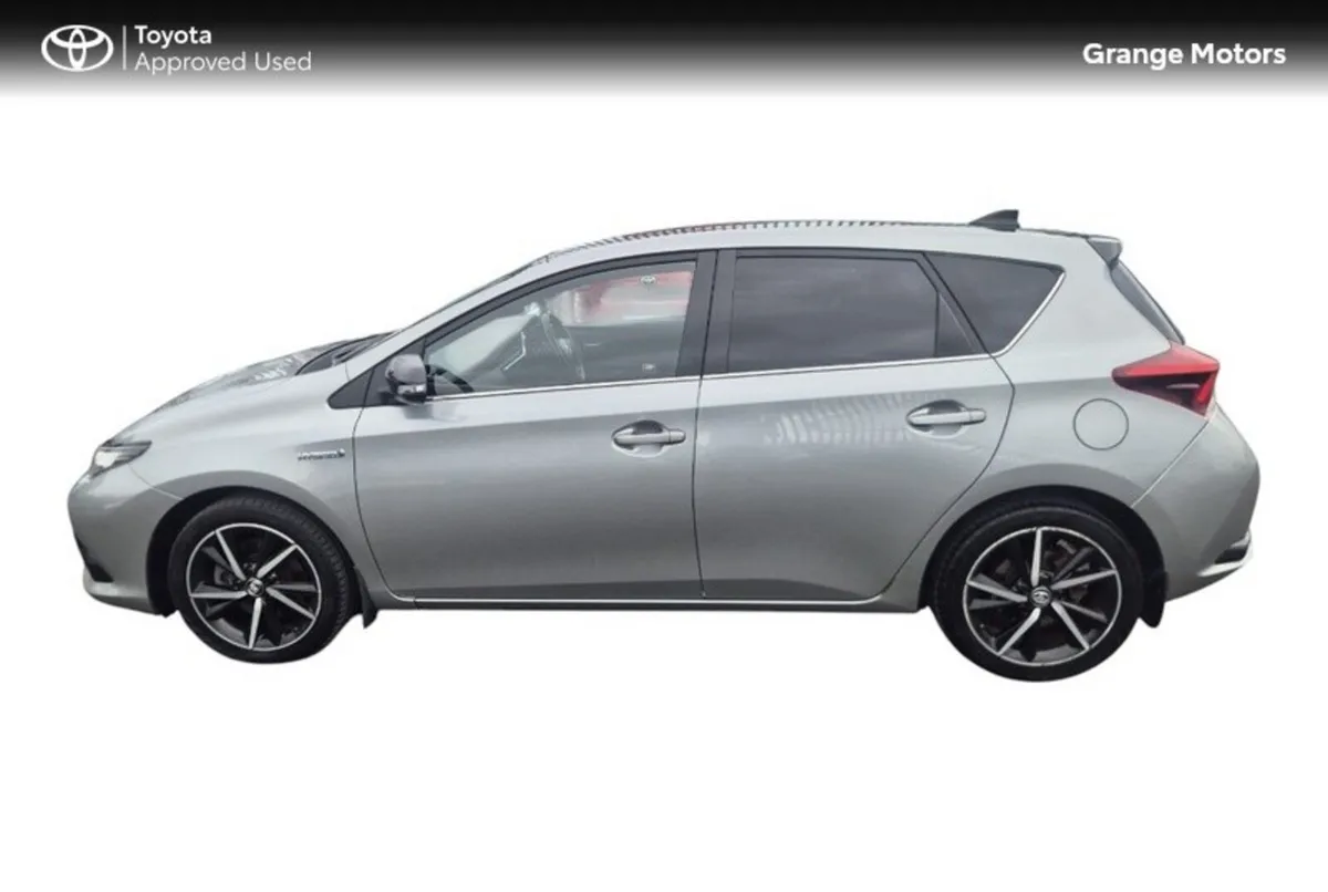 Toyota Auris MPV, Petrol Hybrid, 2018, Grey