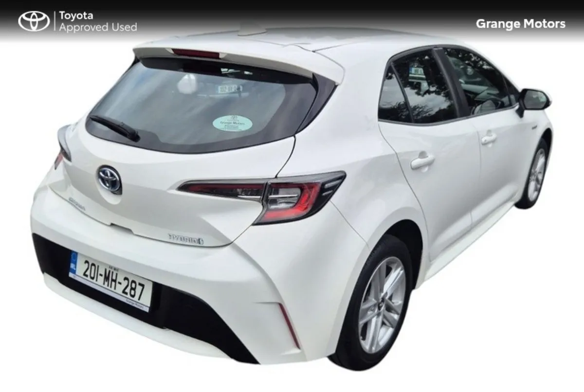Toyota Corolla Hatchback, Petrol Hybrid, 2020, White