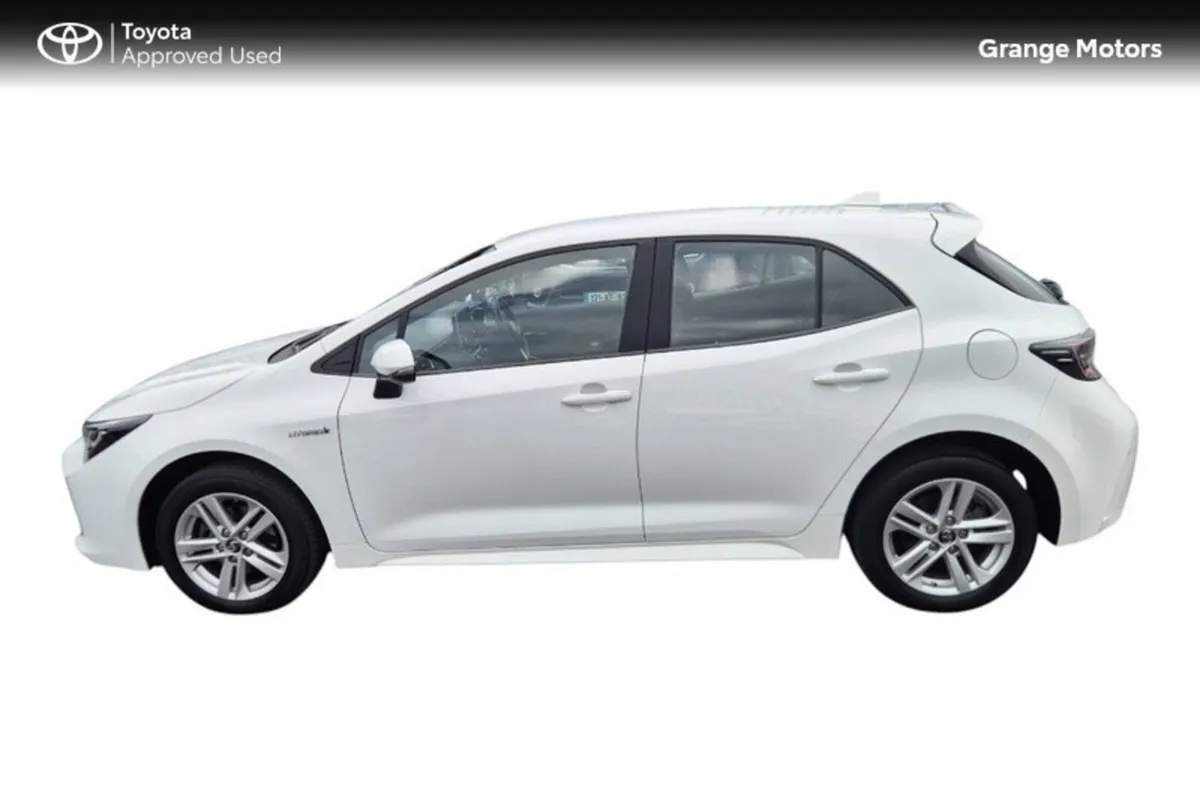 Toyota Corolla Hatchback, Petrol Hybrid, 2020, White