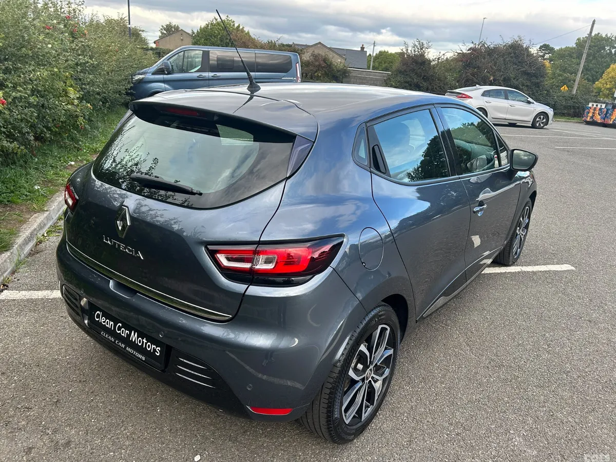Renault Clio Hatchback, Petrol, 2017, Grey