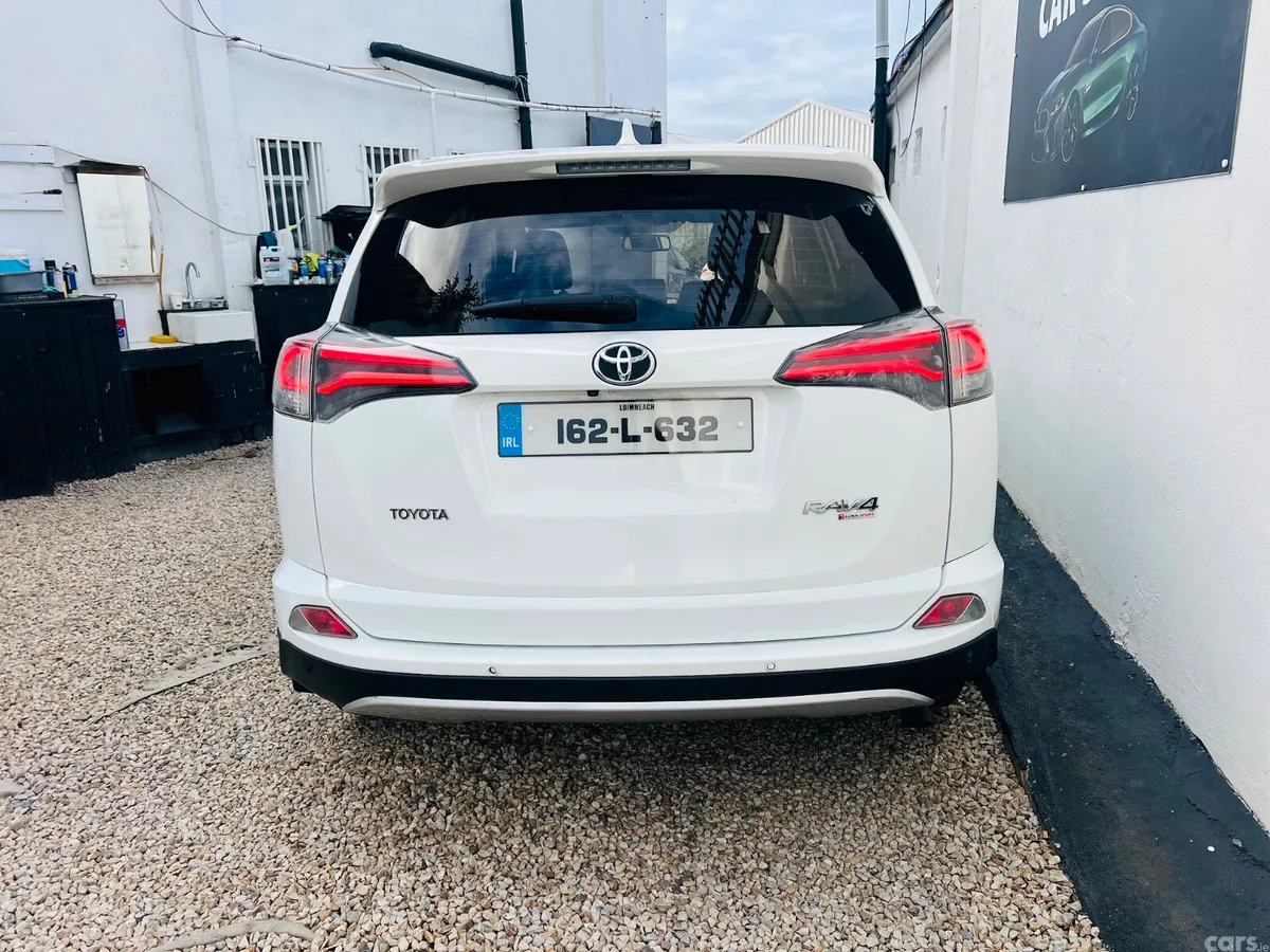 Toyota RAV4 SUV, Diesel, 2016, White