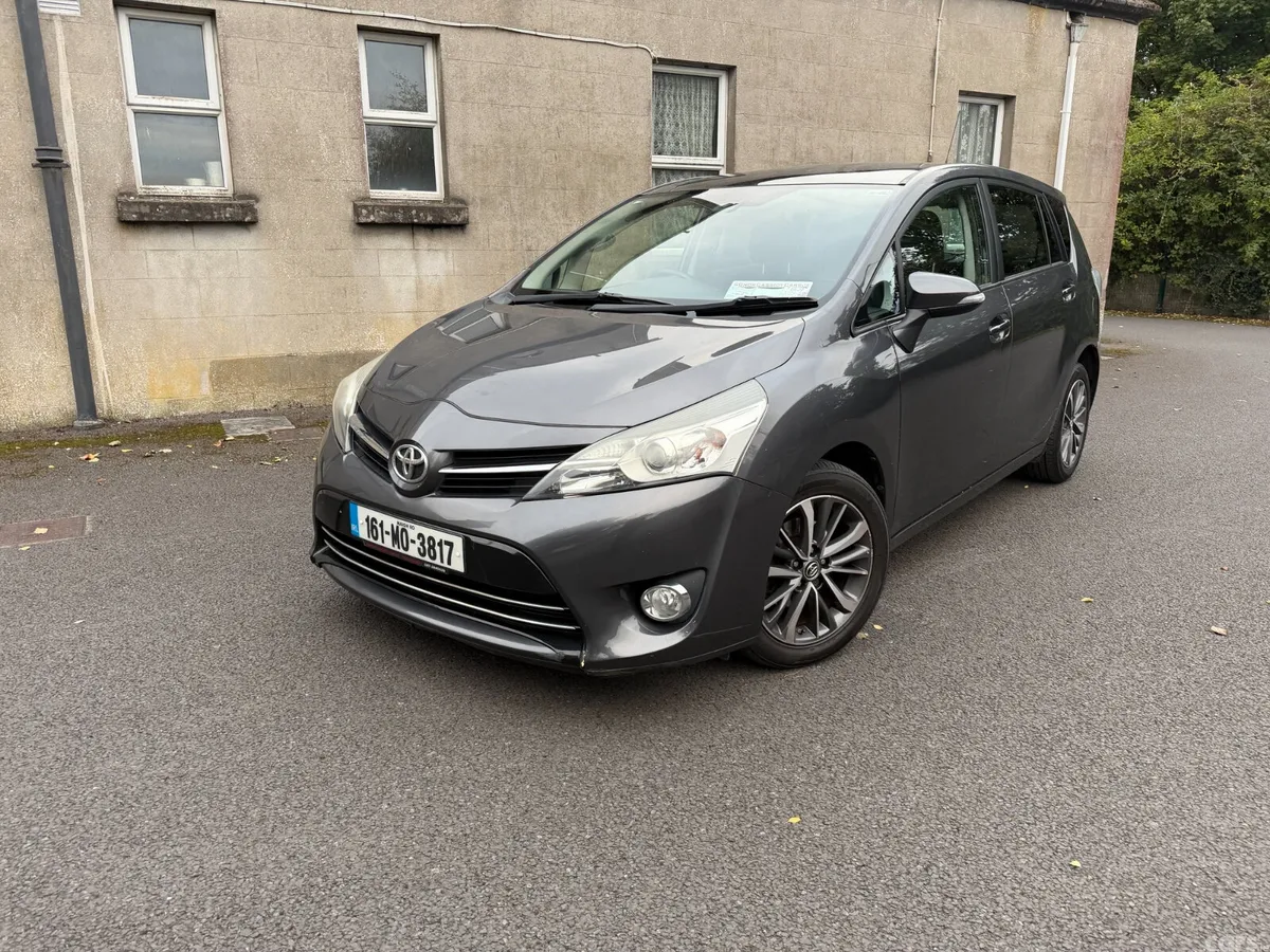 Toyota Verso MPV, Diesel, 2016, Grey