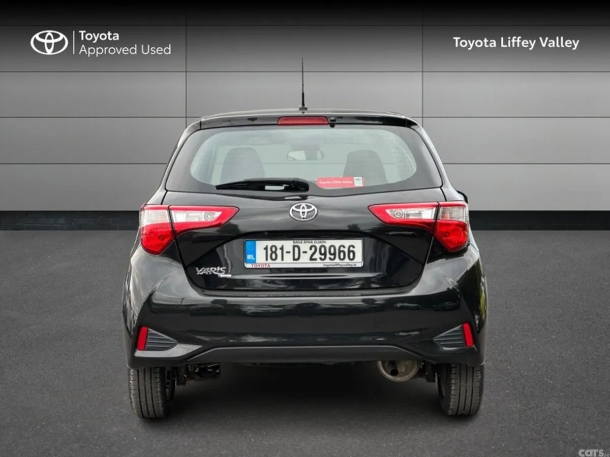 Toyota Yaris Hatchback, Petrol, 2018, Black