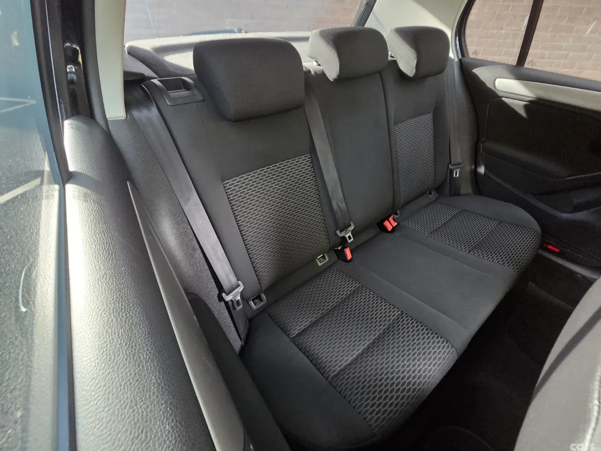Volkswagen Golf Hatchback, Diesel, 2011, Black
