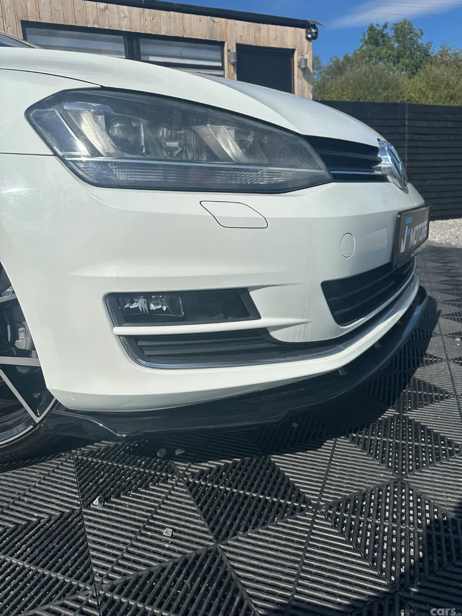 Volkswagen Golf Hatchback, Petrol, 2014, White