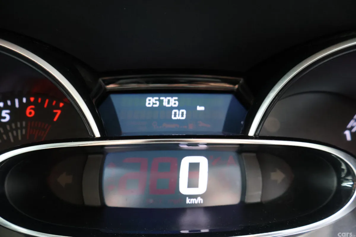Renault Clio Hatchback, Petrol, 2018, Black