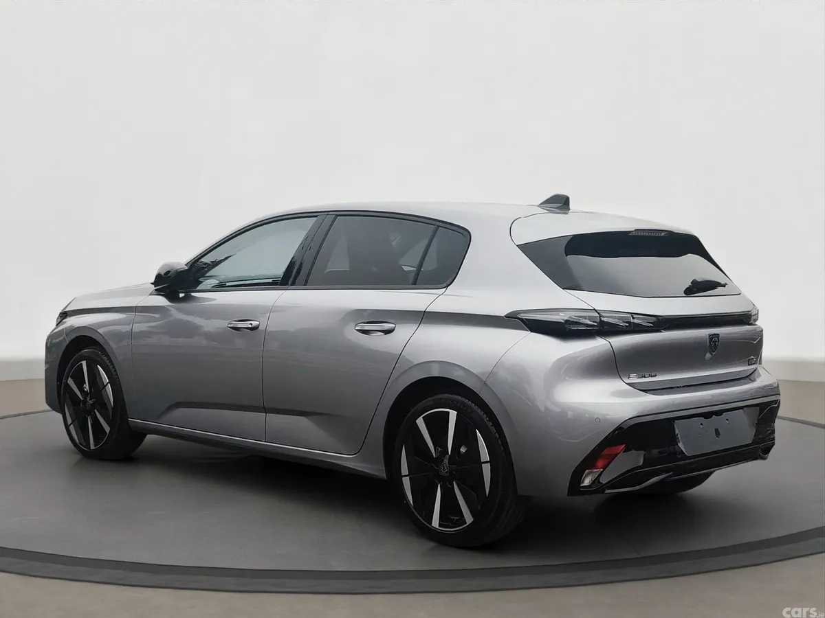 Peugeot 308 Hatchback, Electric, 2026, Silver