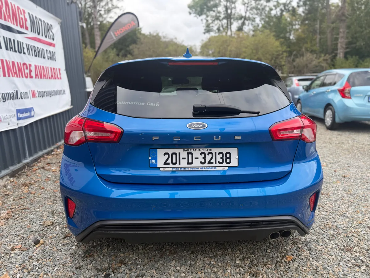 Ford Focus Hatchback, Diesel, 2020, Blue