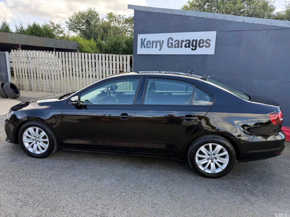 Volkswagen Jetta Saloon, Diesel, 2017, Black
