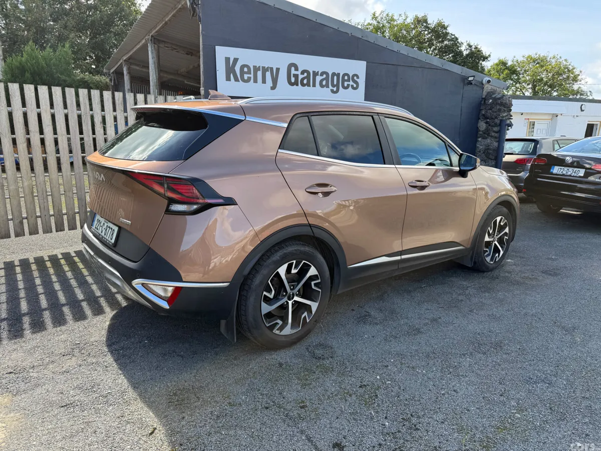 Kia Sportage SUV, Diesel, 2022, Brown