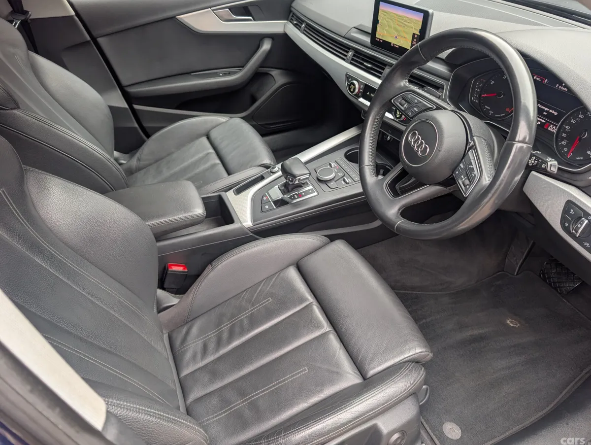 Audi A4 Estate, Diesel, 2019, Blue