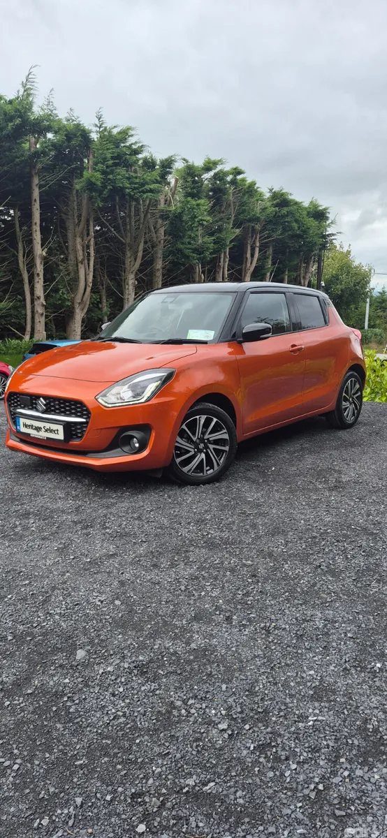 Suzuki Swift Hatchback, Petrol, 2022, Orange